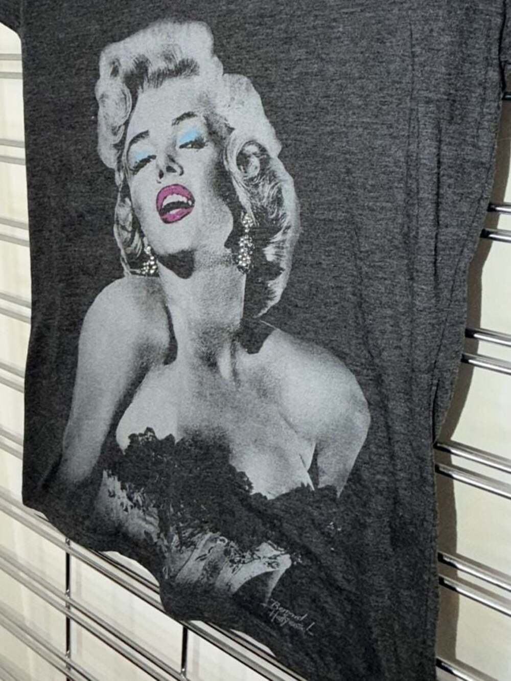 Bernard of Hollywood Marilyn Monroe Graphic V-Neck T-Shirt